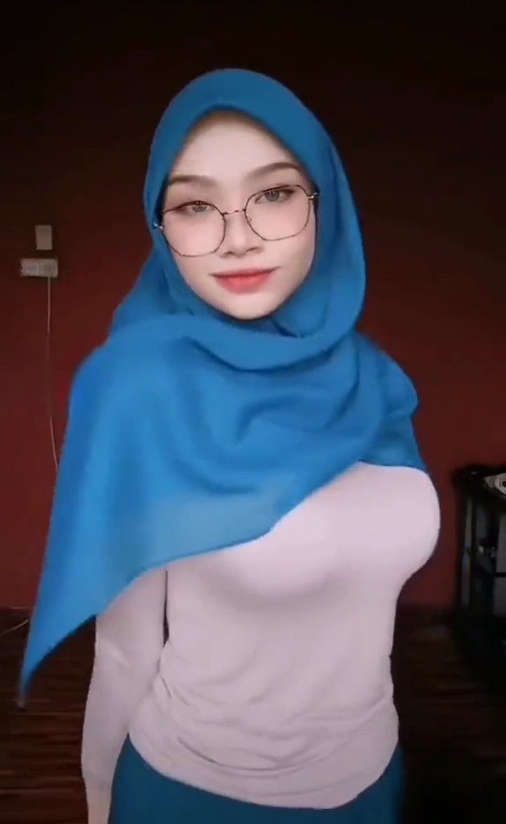 Top Trending Gadis Hijab Jepang Viral Burung Abang Terjepit Kerang Ajaib Nyampe Lumer Di Dalam